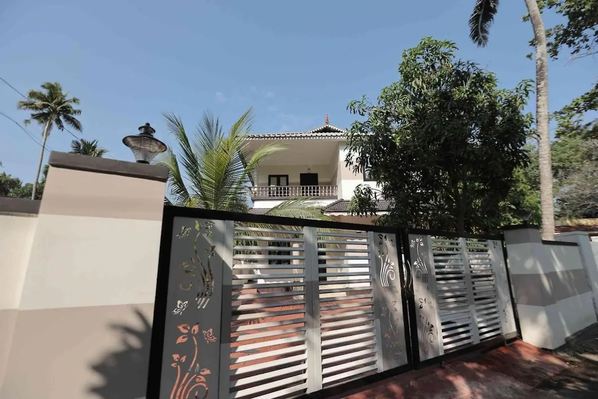 A House Walking Distance To Lulu Mall Kottayam Villa India