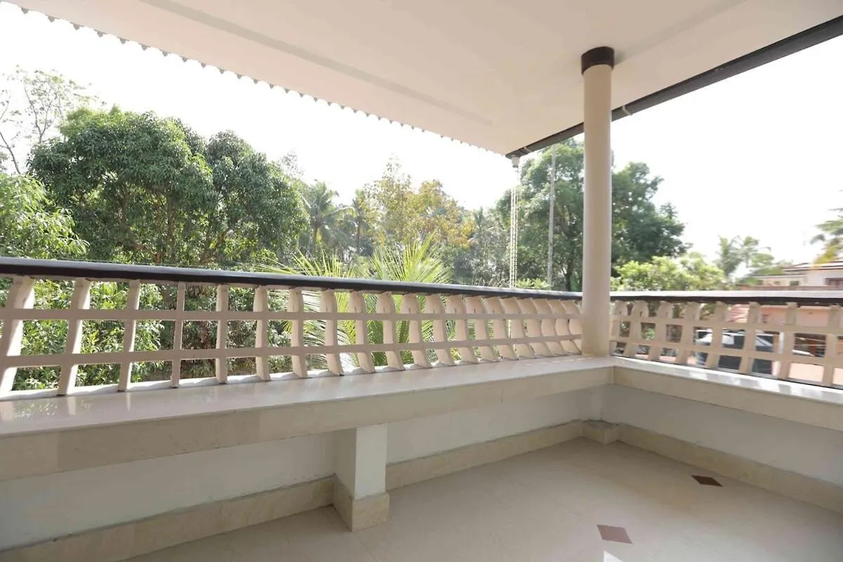 A House Walking Distance To Lulu Mall Kottayam Villa India